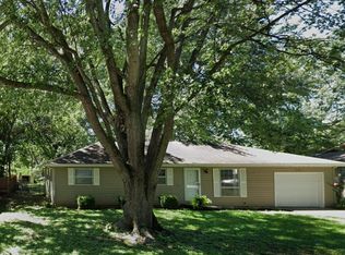 717 Hillcrest Ave, Nixa, MO 65714