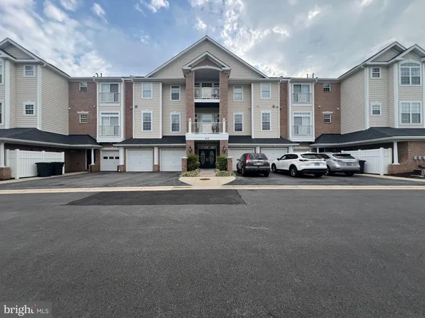 410 Hamlet Club Dr Unit 306, Edgewater, MD 21037