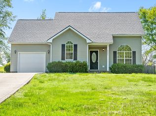 2341 Chester Harris Rd, Woodlawn, TN 37191