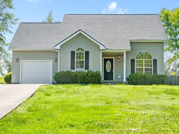 2341 Chester Harris Rd, Woodlawn, TN 37191