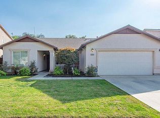 2915 W Prescott Ave, Visalia, CA 93291