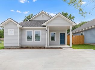 1805 Pin Oak St, Bryan, TX 77803