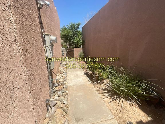 3rd image of 3852 N Butler Ave
