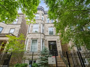 927 W Newport Ave APT 1, Chicago, IL 60657