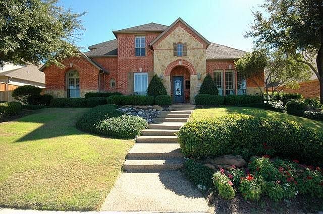 1st image of 1112 Navarro Dr