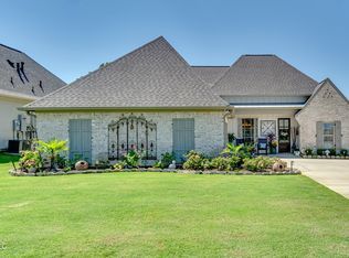 156 Cornerstone Dr, Madison, MS 39110