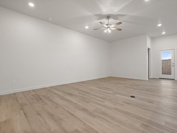5th image of 5311 Remington Ave