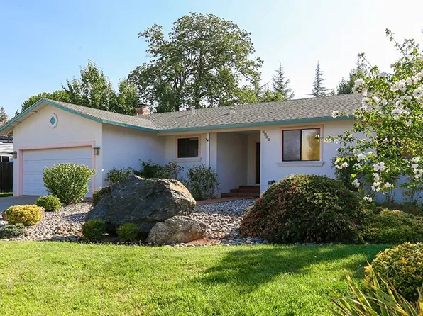 1702 Tracy Ln, Auburn, CA 95603
