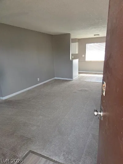 2104 Sunrise Ave #16 — Photo 3