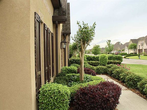 2nd image of 7745 Deerchase Dr
