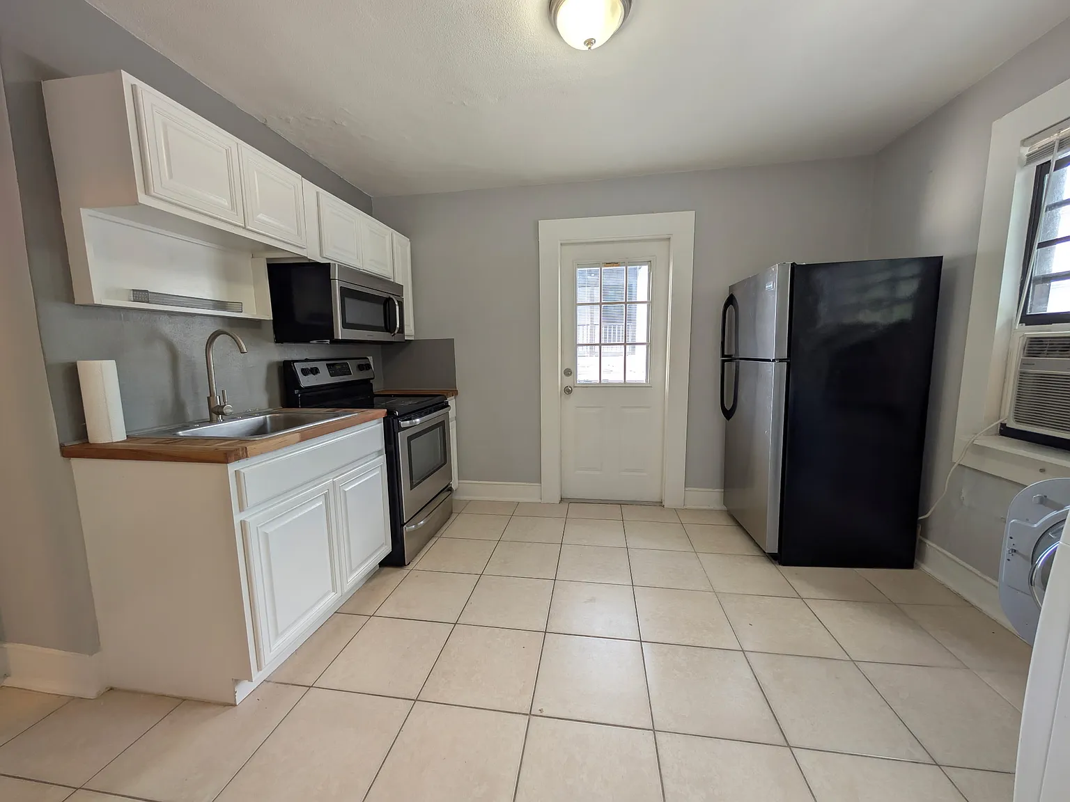 1 bed, 550 sqft, $1,475 — Photo 3