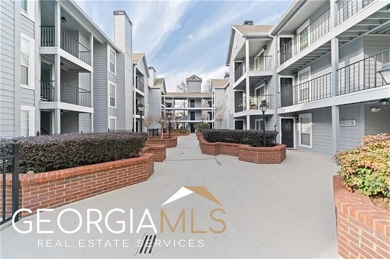 117 Granville Ct, Sandy Springs, GA 30328 Zillow