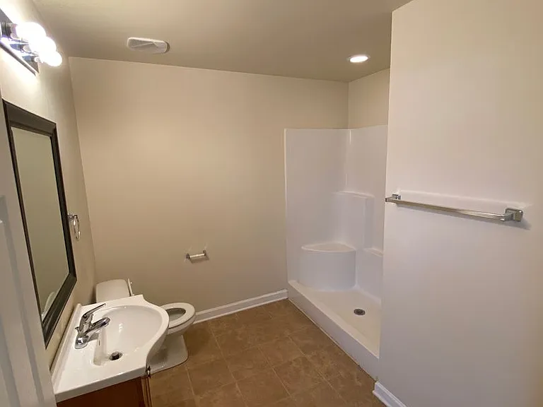 33 Jacob Ln — Photo 12