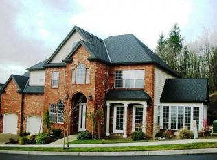 9855 NW Skyline Heights Dr, Portland, OR 97229