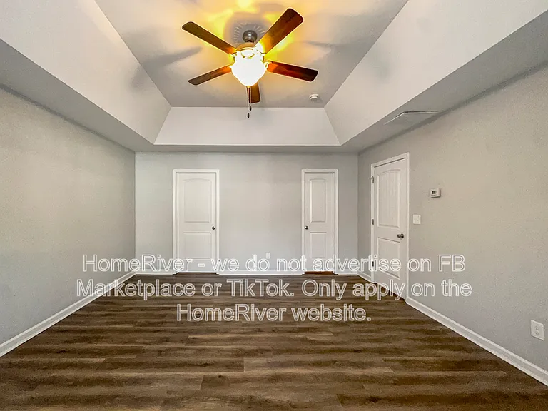 230 Daisy Cir — Photo 12