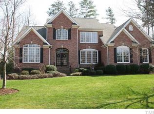 10605 Timberknoll Dr, Raleigh, NC 27617