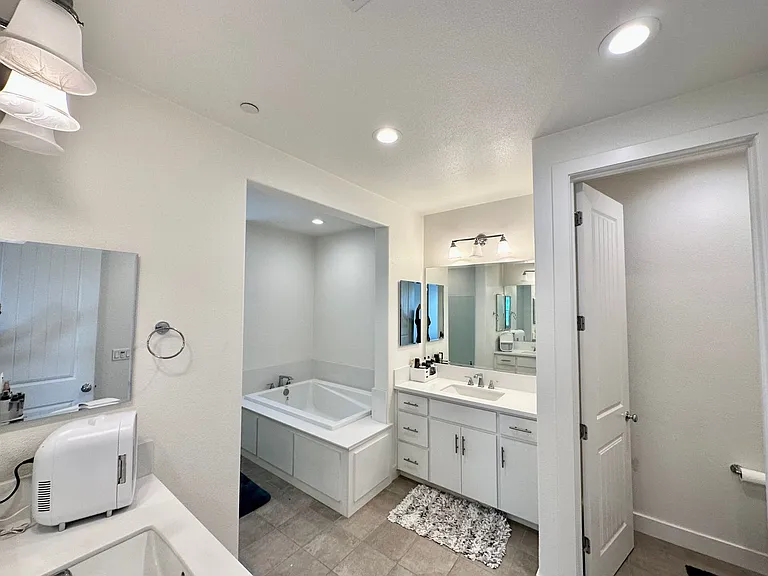 15509 Monterey Rd — Photo 11