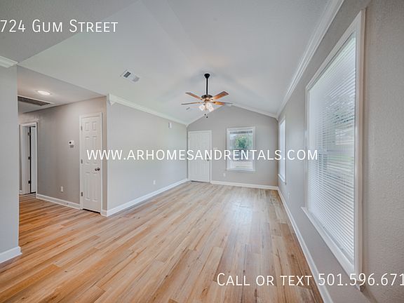 2nd image of 4724 Gum St
