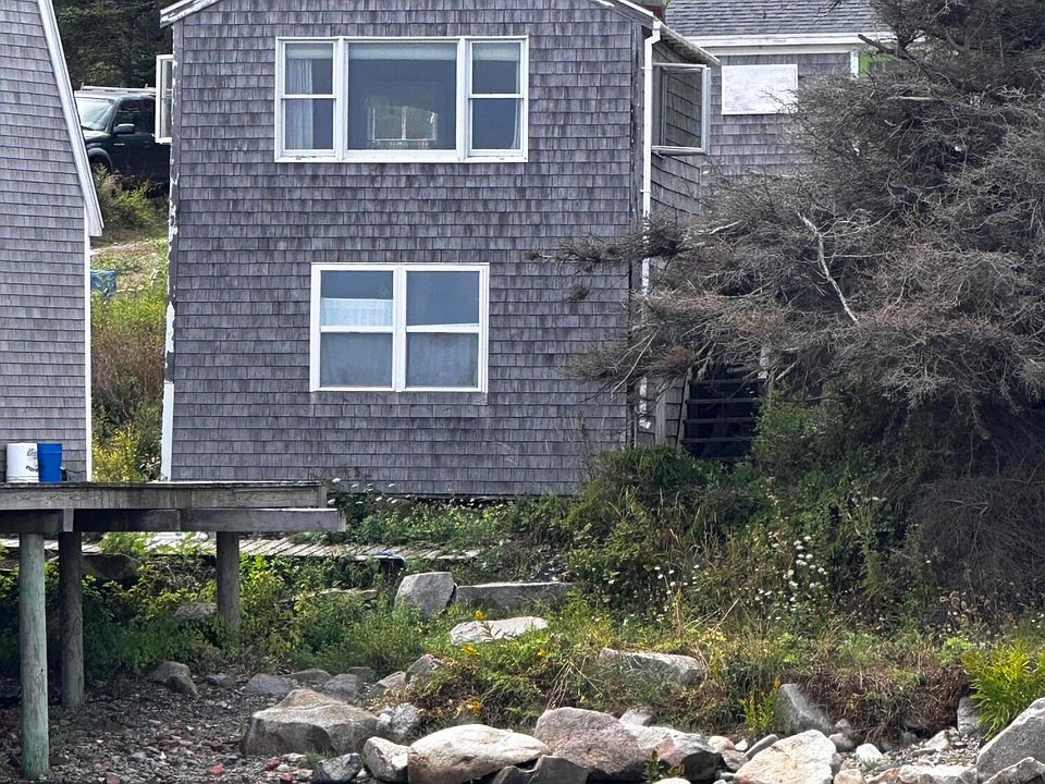 1st image of 12 Wharf Lane