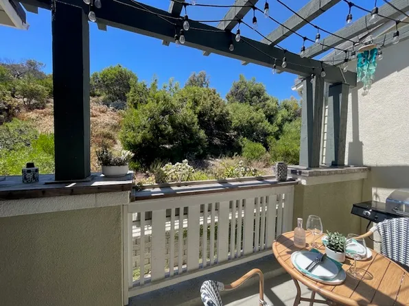 1108 Hibiscus Way, Oceanside, CA 92054