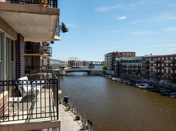 102 North Water STREET #403, Milwaukee, WI 53202