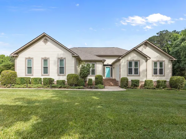 1614 E Hardscrabble Dr, Hillsborough, NC 27278