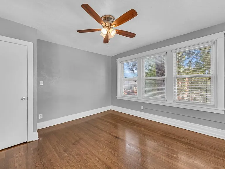 4226 Locust St — Photo 16