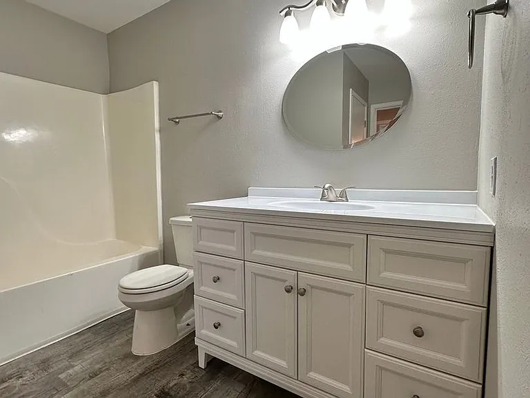 Rocky View Apartment Homes — Photo 124