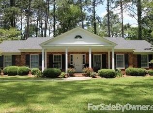 2408 Briarwood Dr, Valdosta, GA 31602