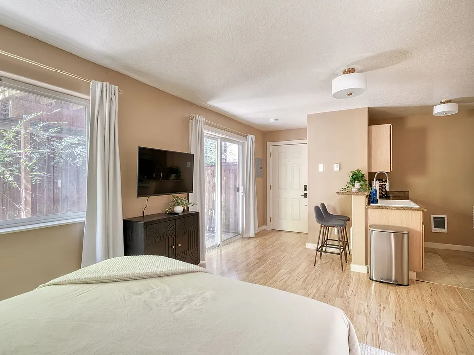3511 S Corbett Ave #ID1611847P