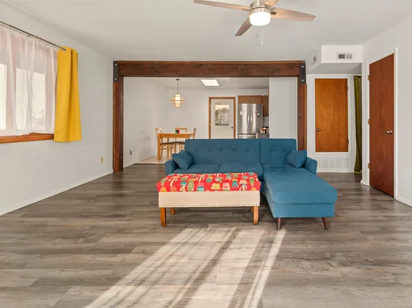 1225 Calle La Mirada, Santa Fe, NM 87507