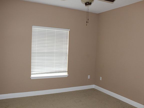 5th image of 7591 Blackjack Cir