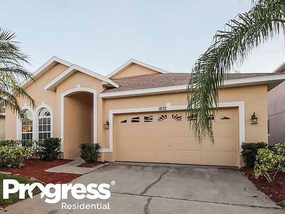 3rd image of 1832 White Heron Bay Cir