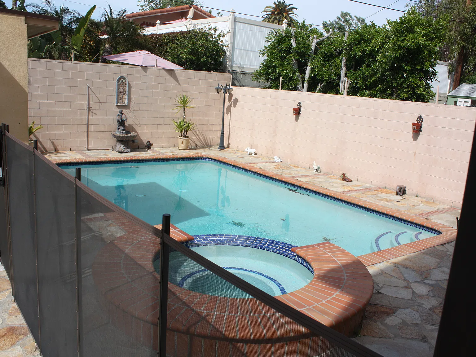 10757 Aqua Vista St — Photo 2