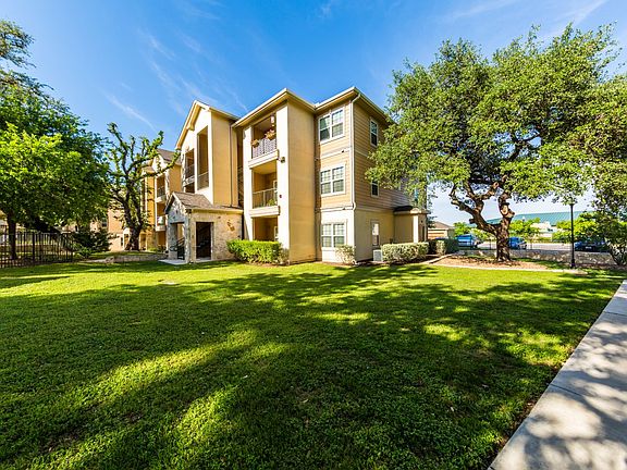 4th image of 10514 Bandera Rd #3202
