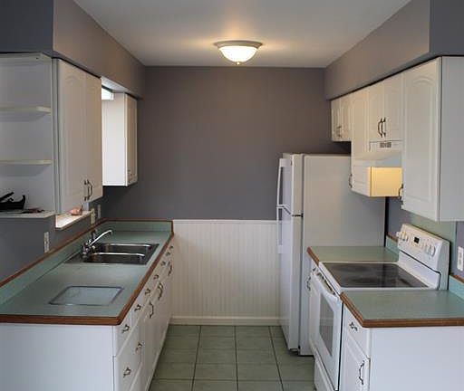 4th image of 3509 Ridgecliffe Dr