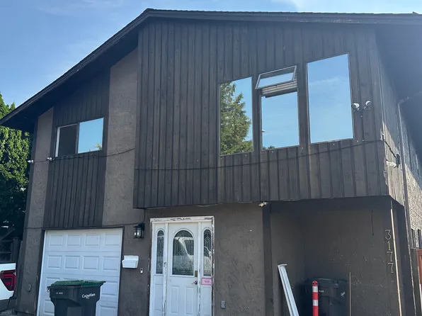 3177 Toba Dr, Coquitlam, BC V3B 6A3