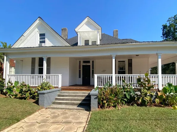 302 Cedar St #A, Carrollton, GA 30117