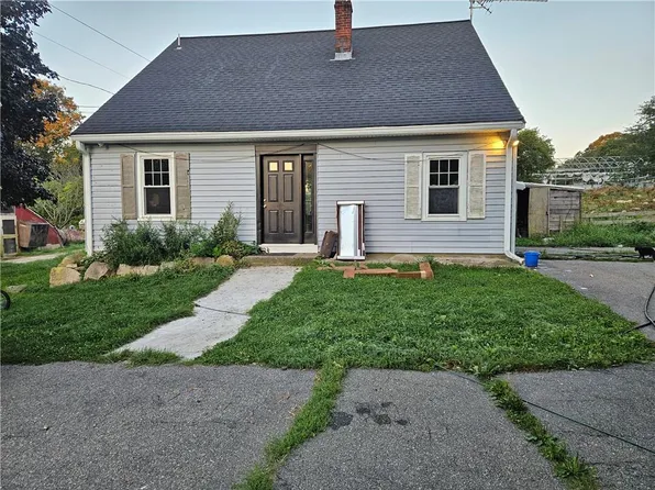 241 Cornell Rd, Tiverton, RI 02878