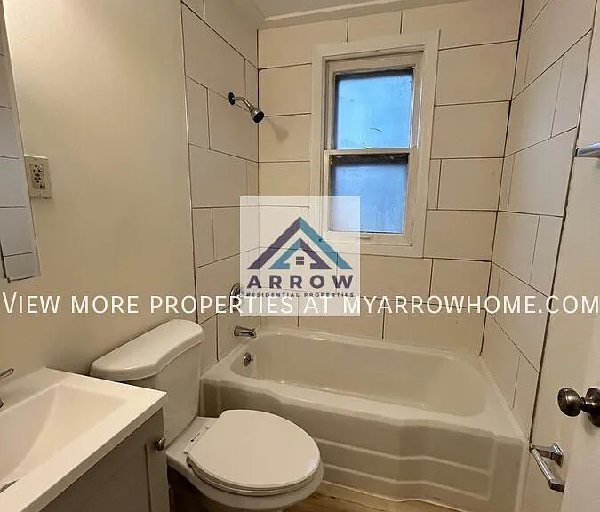 5439 Hodiamont Ave — Photo 4