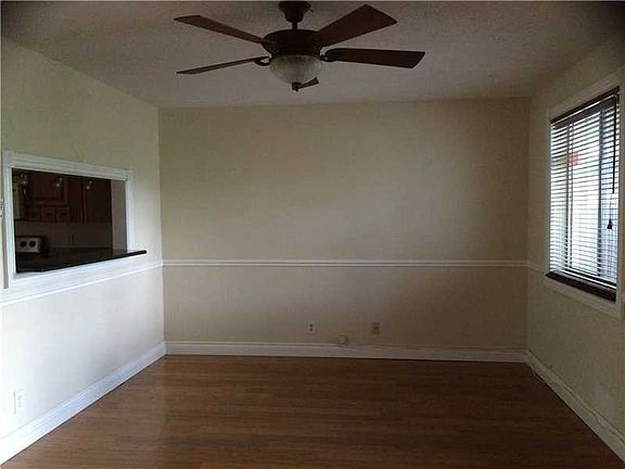 3rd image of 2107 Discovery Cir W #2107
