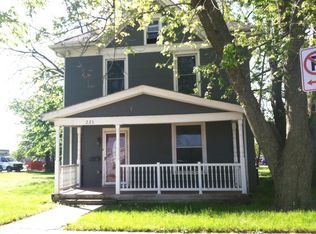 223 2nd Ave SW, Cedar Rapids, IA 52404