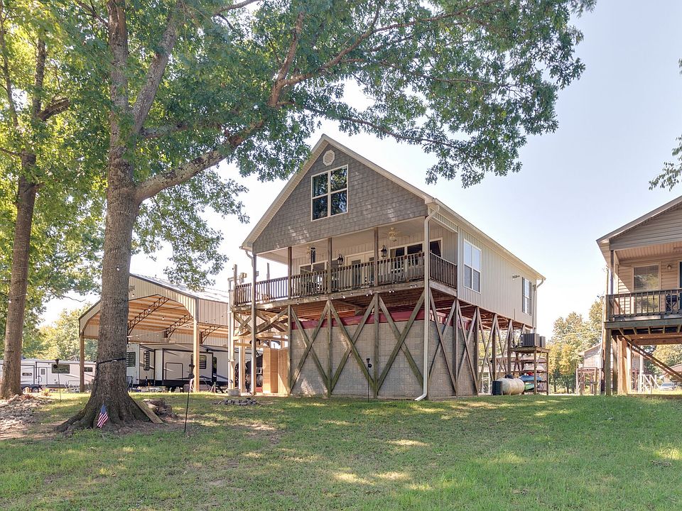 1st image of 752 Pevahouse Camp Ln