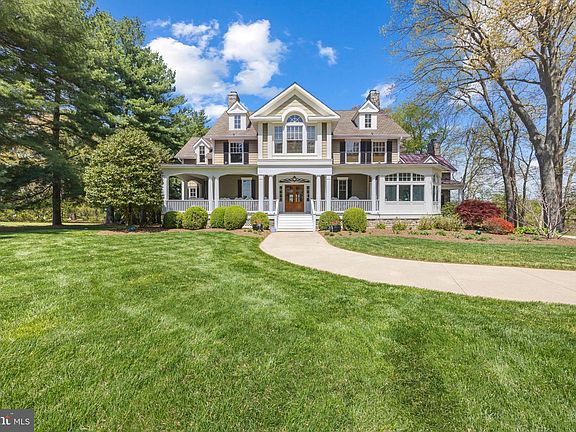 3rd image of 148 Vernick Ln