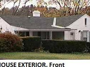 133 Mason Dr, Glenshaw, PA 15116