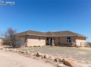 635 E Chaunsey Dr, Pueblo West, CO 81007