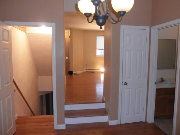 31 Fairfield Park, Mansfield, MA 02048