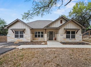 1885 Deer Run, Canyon Lake, TX 78133
