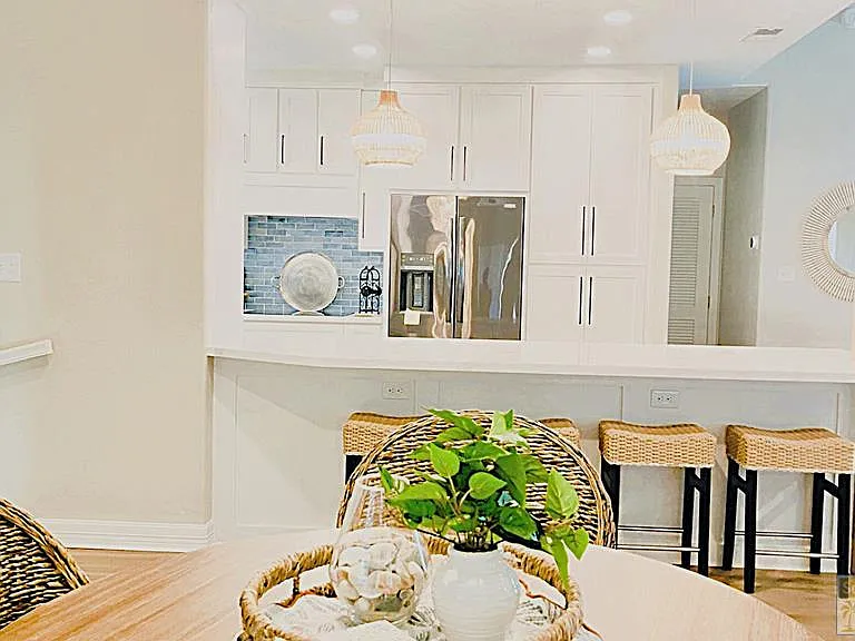 120 E Sunset Dr — Photo 22