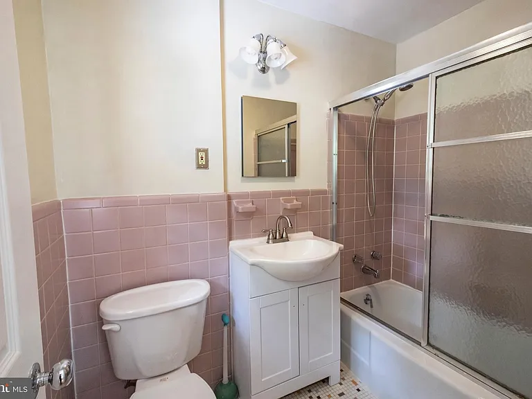 3817 Chanel Rd — Photo 19